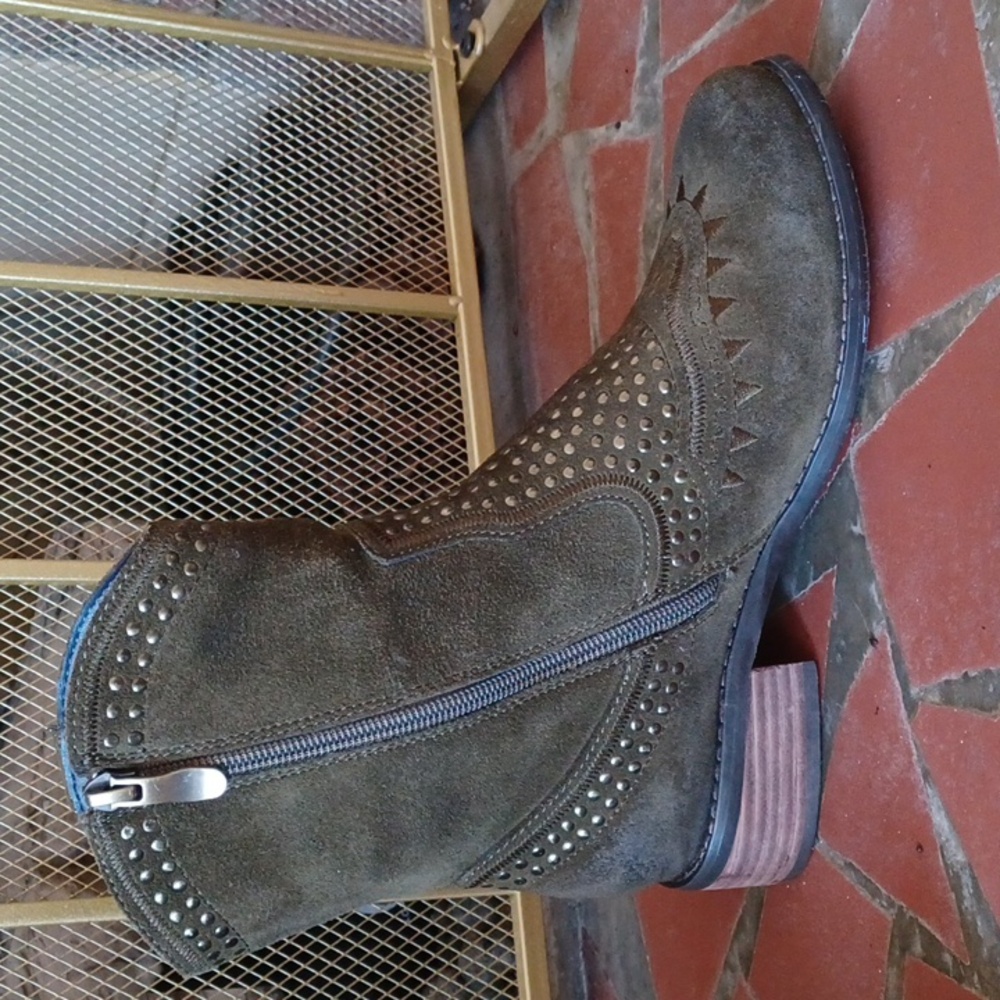 L'Artiste - Sarita Spring Step Green Suede Leather Western/Boho Boots EUC - Picture 3 of 14